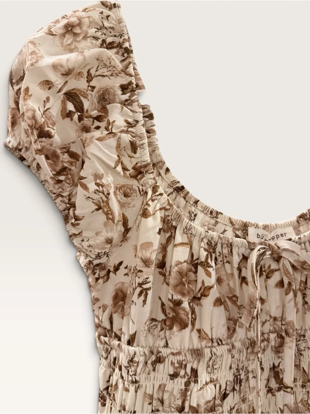 NWOT Blu Pepper Brown Floral Smocked Puff Sleeve Midi Dress Size S
